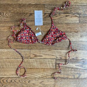 NWT tie front bikini top size small